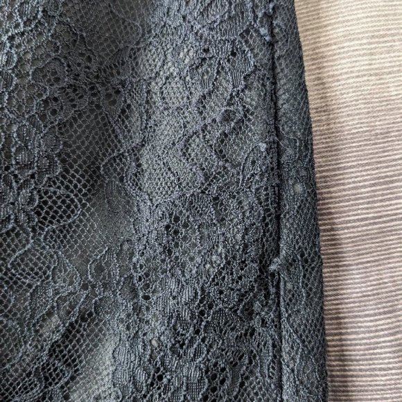 GUESS Strapless Lace Overlay Dress - Picture 5 of 5